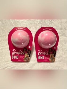 2 Barbie Pink Bath Bombs - Bath Fizzers